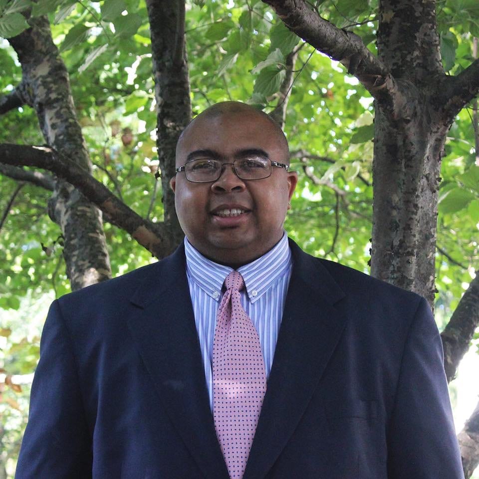 Clyde Beverly III '00