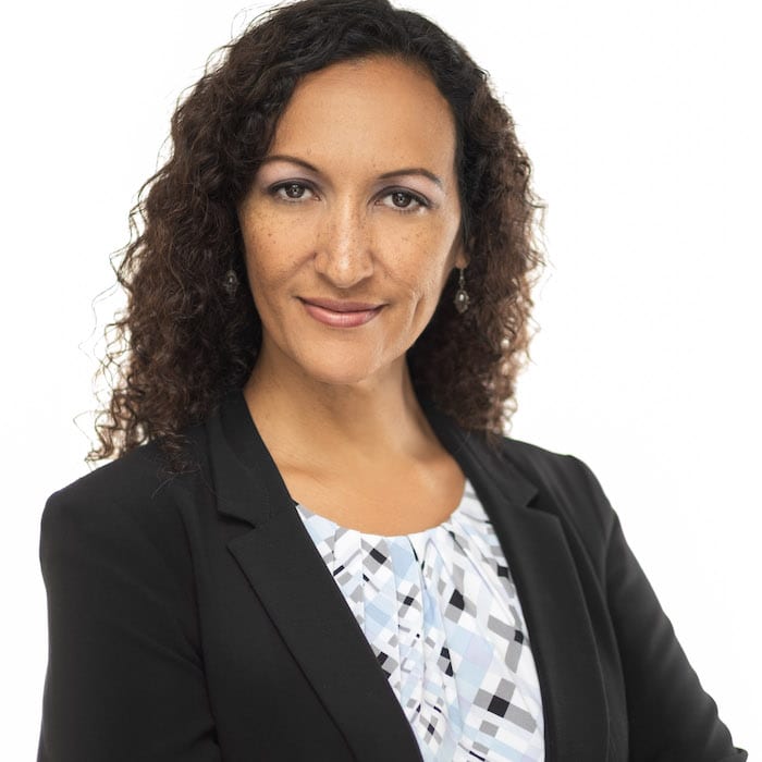 Dawn Hunter - new photo